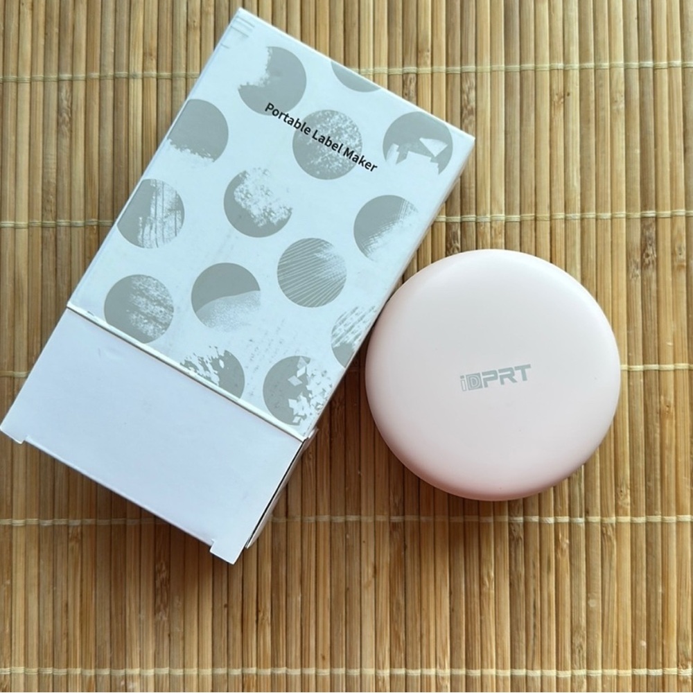 iDPRT Portable Label Maker Model Una 11 Color Pink